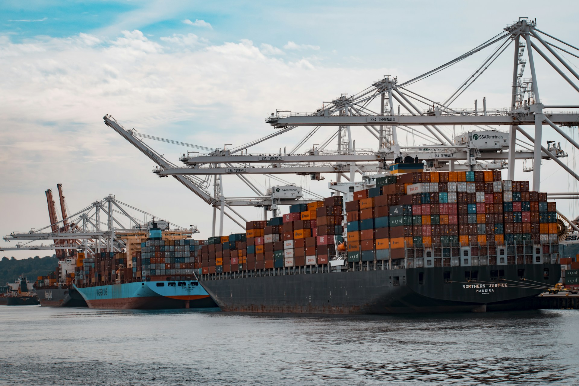 Direct Importers industrial supply